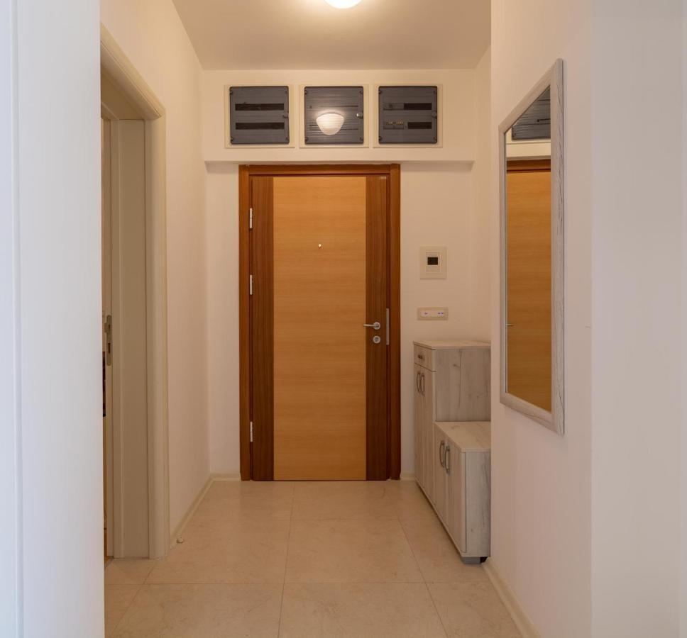 Apartment H704 ブドヴァ エクステリア 写真