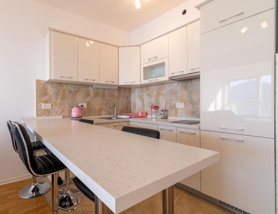 Apartment H704 ブドヴァ エクステリア 写真